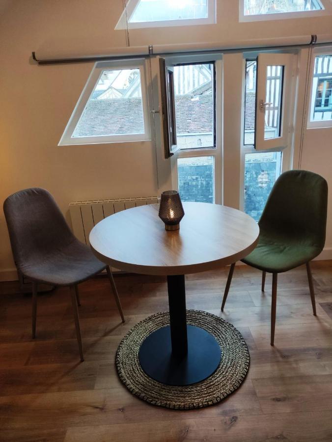 Apartmán Studio Jeanne L Rouen Exteriér fotografie
